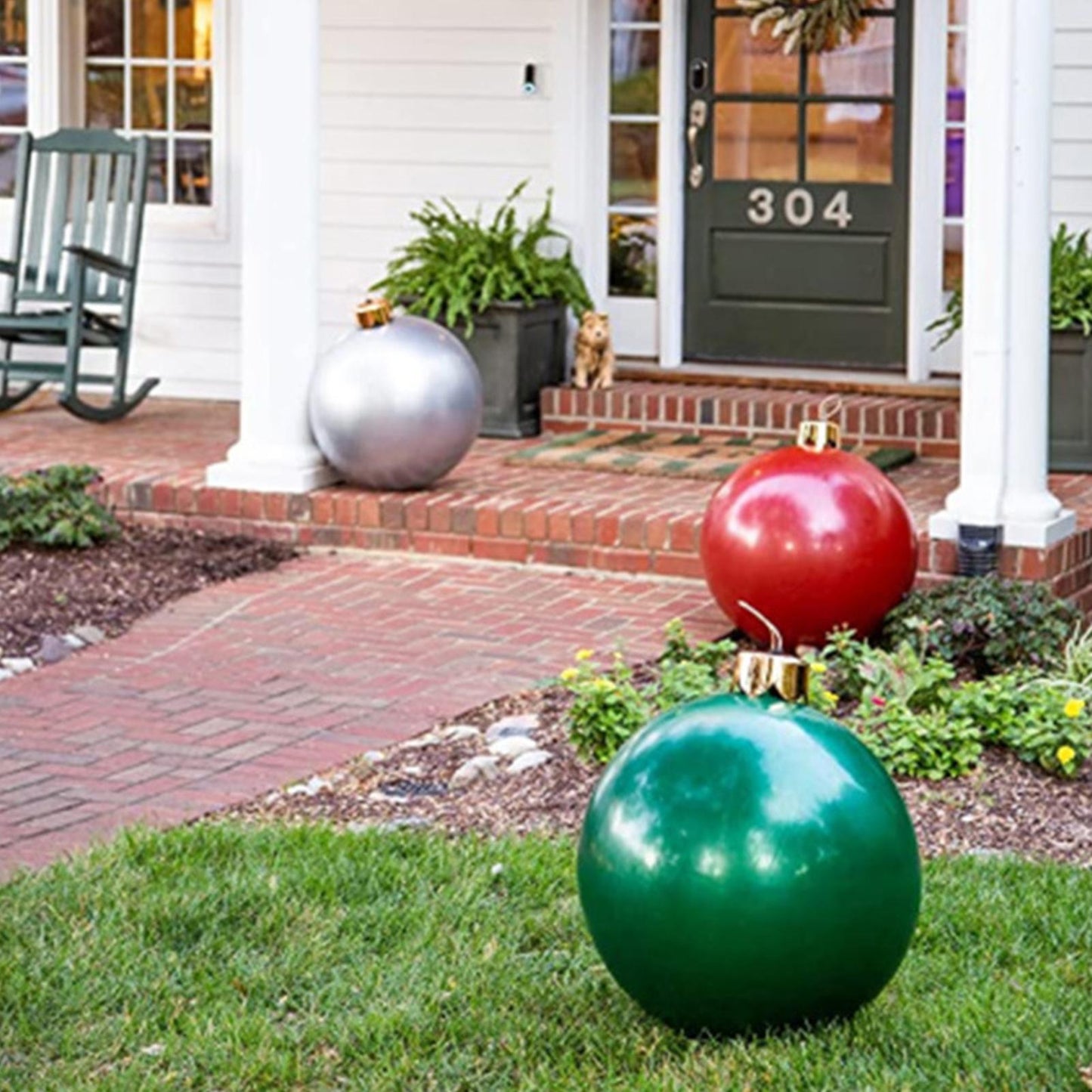 🎈Oversized Inflatable Christmas Ball Decoration